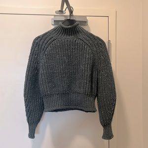 Turtle neck sweater